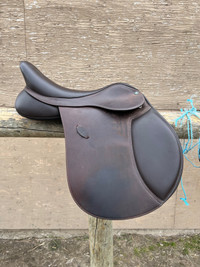 Arena all purpose saddle 