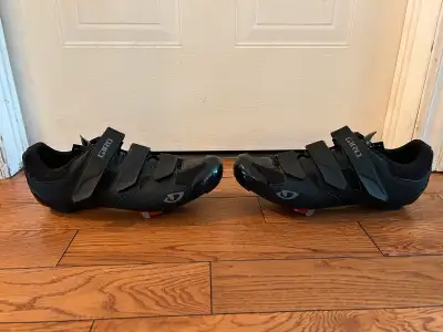 Souliers de vélo Giro 12us 46eu cleats, View more