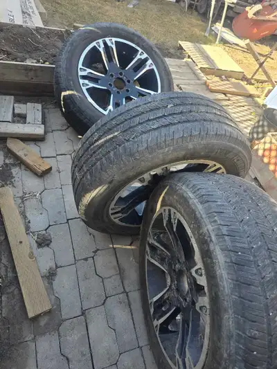 This rims and tires came from Toyota 4runner Set of 3 Tires are still in good condition Please conta...