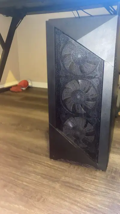 Almost brand new gaming Yeyian Gaming computer I5-14400F intel core processor 16Gb DDR5 Ram 1Tb NVMe...
