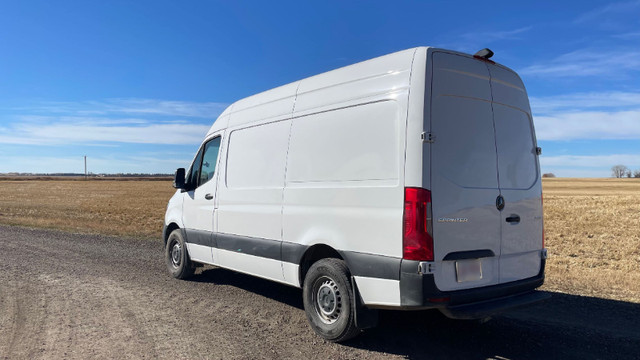 2020 Mercedez-Benz Sprinter highroof(low mileage) in Cars & Trucks in Calgary - Image 4