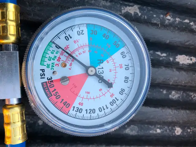 A/C RECHARGE FILLER W/GAUGE62854393247106121