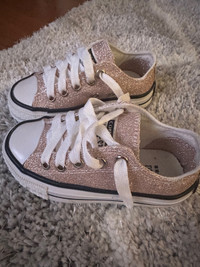 Brand new converse shoes 