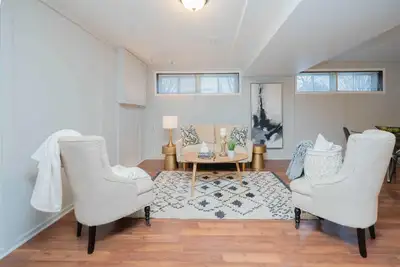 Bright & Spacious Basement for Rent – Prime Newmarket Location Beautiful and well-maintained basemen...