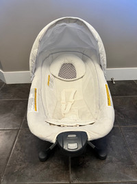 Graco Vibrating Baby Chair. Windermere Pickup