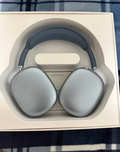 Apple AirPods Max, View more