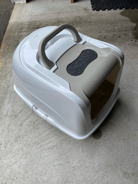 Cat litter box