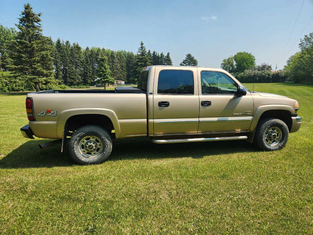 2004 gmc 2500 6.6 duramax in Cars & Trucks in St. Albert - Image 4