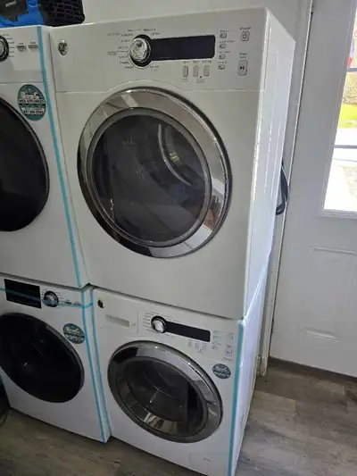 OAKVILLE! - Apartment Size GE 24" White Frontload Washer Dryer S, View more
