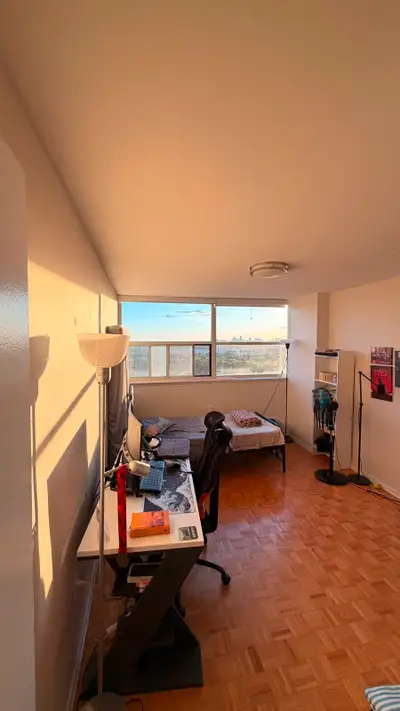 Room Available from September 1st – York Mills & Don Mills Area Looking for a clean, respectful, veg...