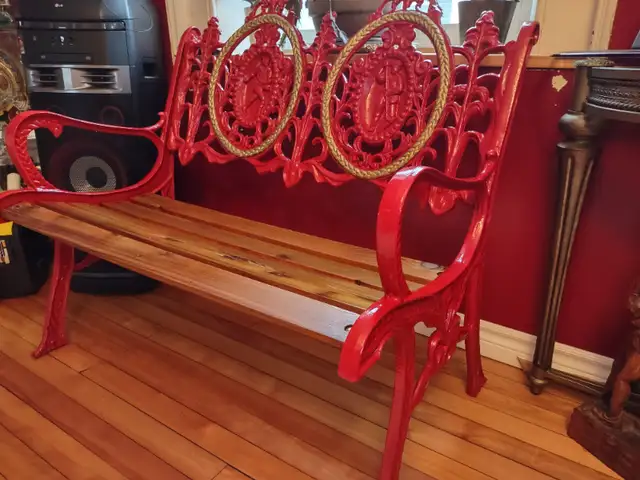 Victorian cast iron bench in Patio & Garden Furniture in Renfrew - Image 7