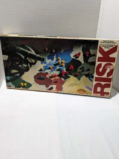 Risk Parker Brothers World Conquest Board Game, 1975. Complete. This is a game of strategy in which...