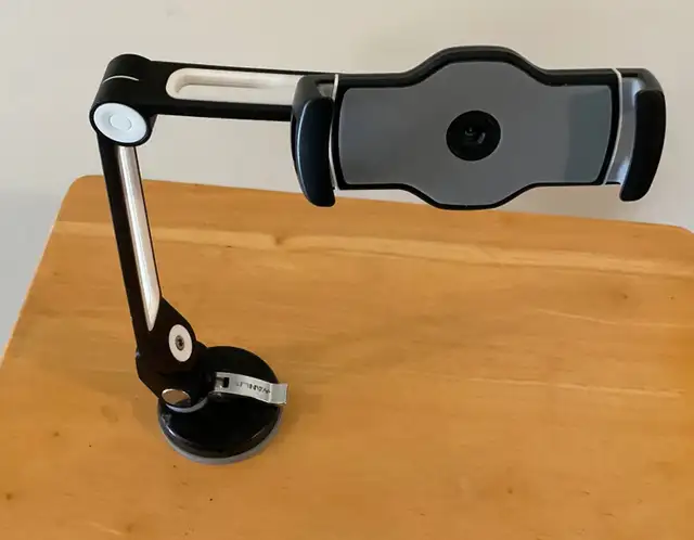 Variable Adjustment Tablet Holder, Suction Cup to Smooth Surface in Cell Phone Accessories in Kingston - Image 2