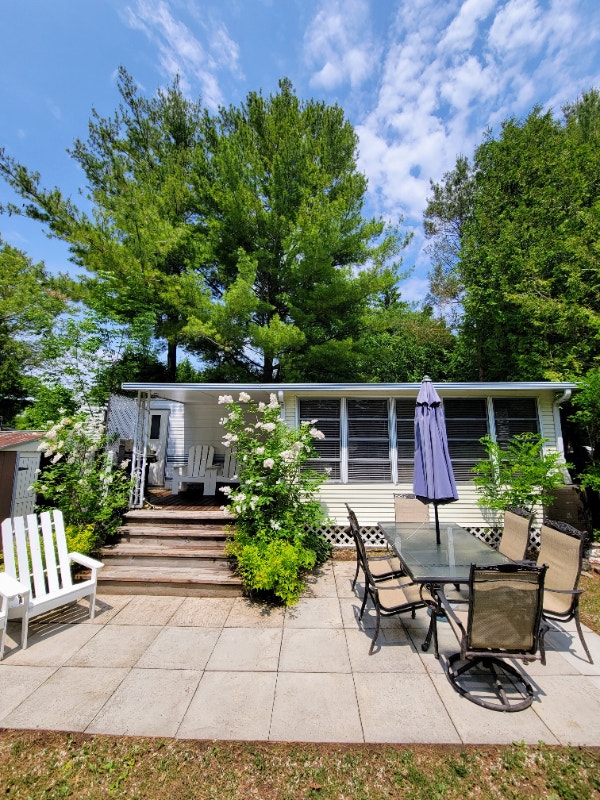 1992 39’ Citation Park Model Trailer Park Models Kawartha Lakes