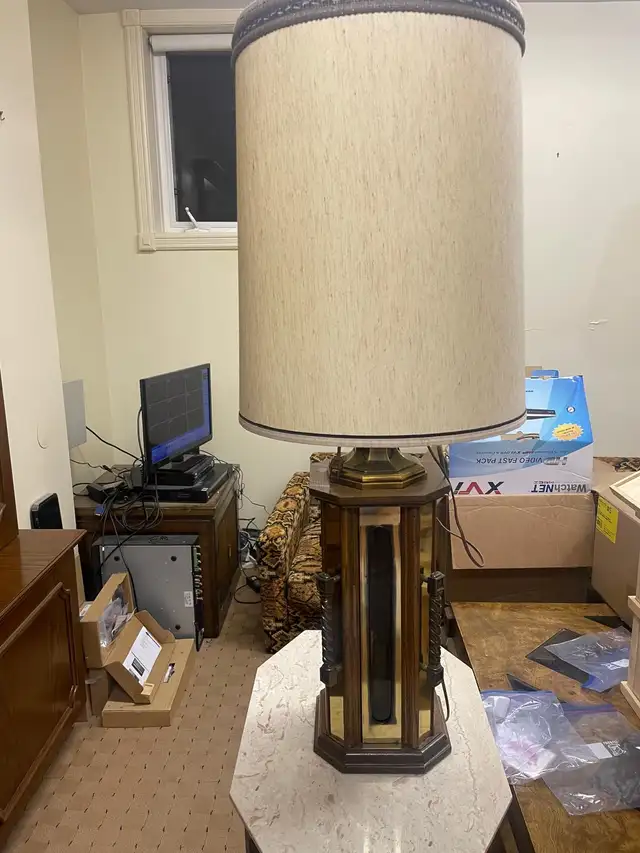 Antique vintage very large wood lamp in Home Décor & Accents in City of Toronto - Image 3
