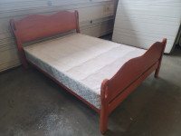 Sturdy Double Size Bedframe with Boxspring Dropoff Extra $30