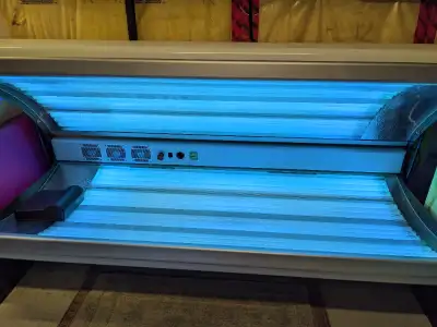 Sunbeam - 32 Series - Tanning bed, View more