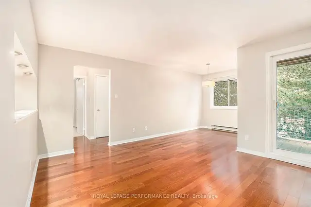 Room for rent at Ottawa (Off Montreal Road, close to downtown) in Room Rentals & Roommates in Ottawa - Image 3