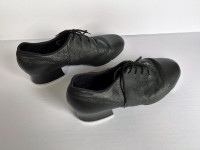 Size 9M - Men's Bloch Leather Tap Shoes - Excellent Condition