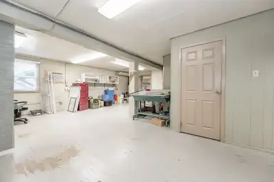 -4000sqft above grade (1100sqft office space, the rest is warehouse). -1200 sqft clean and dry basem...