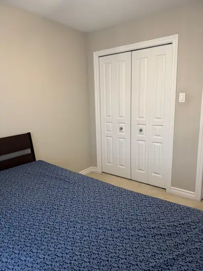 Private room for rent (FEMALES ONLY)