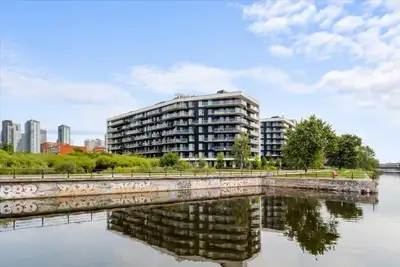 Beautiful 1-bedroom, 1-bathroom condo for sale in the heart of Griffintown for $489,000. 1550 rue de...