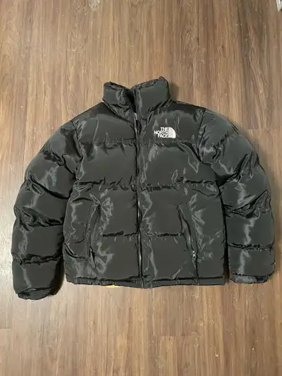 Brand New Size S, M available Pickup, Meetup and Delivery are all available Comes with tags Message...