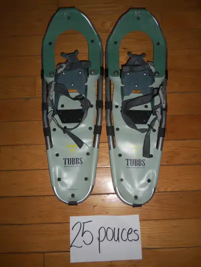 2 raquettes a neige tubbs 25 pouces 30$ chaque, View more