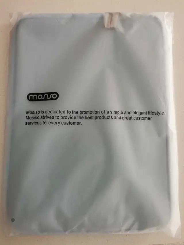 MOSISO Laptop Sleeve For MacBook Air/Pro 13 in Laptop Accessories in Markham / York Region - Image 3