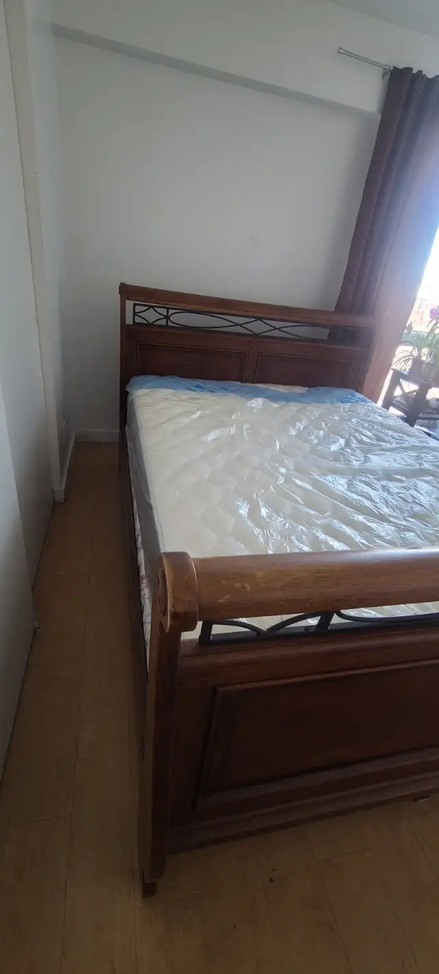 Ensemble ( Lit Bateau + Sommier + Matelas ) Queen in Beds & Mattresses in Longueuil / South Shore - Image 5