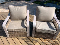 Patio Furniture - Arm Chairs & Table