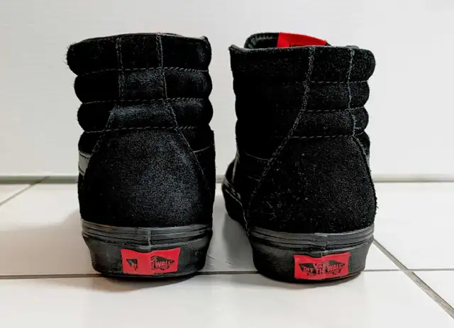 Vans Sk8 Hi size 7.5 women's or size 6 men's or boys in Women's - Shoes in Bedford - Image 4