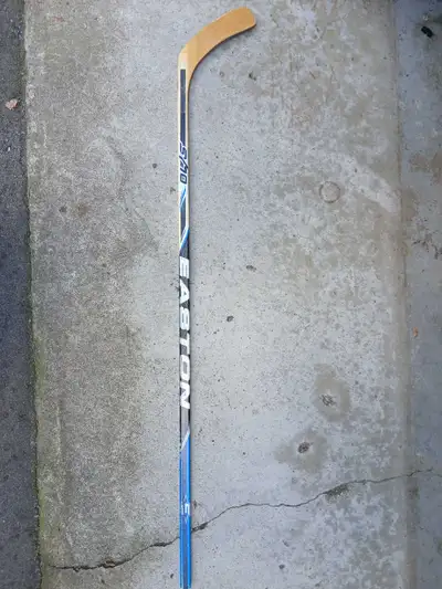 EASTON SY70 left handed hockey stick, View more