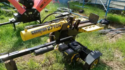 Champion 27 tons log splitter , View more
