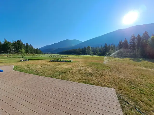CABIN AND ANNUAL RV SITE RENTALS NEAR LAKE KOOCANUSA in British Columbia in Canada - Image 9