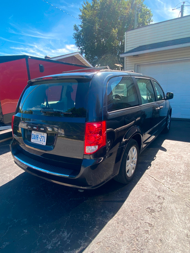 Dodge caravan dans Autos et camions  à Longueuil/Rive Sud - Image 4