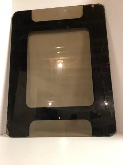 Arcade cocktail machine glass top Tempered glass top. Measures 24 X 32 inches. Rounded corners. I'm...