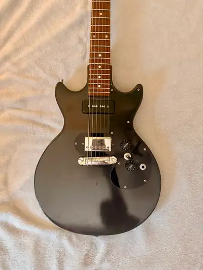 Gibson Melody Maker Double Cutaway, View more