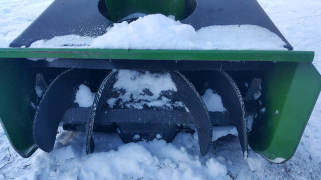 Yard Machine /John Deere/Mastercraft SOLD/ Lawnmowers in Snowblowers in Vernon - Image 3