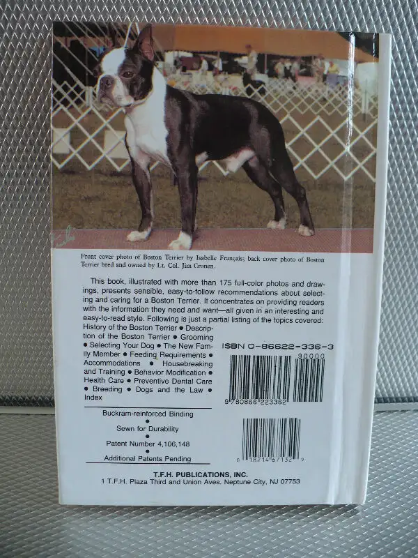 BOSTON TERRIERS ( BOOK ) in Other in Longueuil / South Shore - Image 3