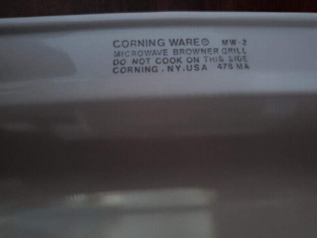 Vintage CorningWare Browner Grill in Arts & Collectibles in City of Toronto - Image 2