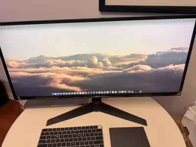 34” LG UltraWide Monitor (34UM69G) – Great for Gaming & Work, View more