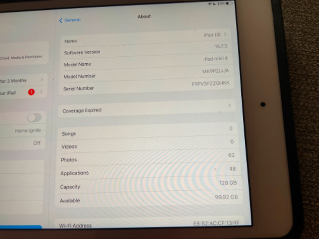 iPad mini 4 generation 128 gb in iPads & Tablets in City of Toronto