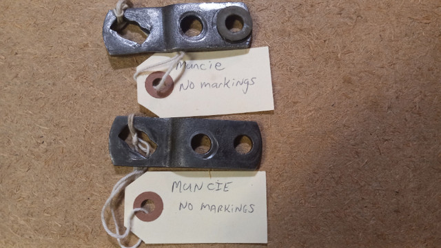 Muncie shifter tabs/levers in Transmission & Drivetrain in Sarnia - Image 2