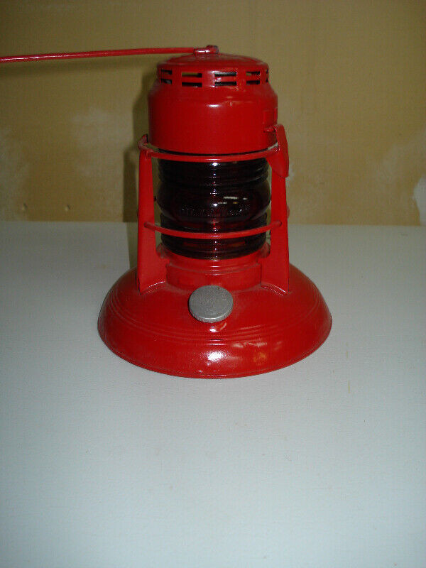 Antique Railroad Signal Lantern in Arts & Collectibles in Oakville / Halton Region