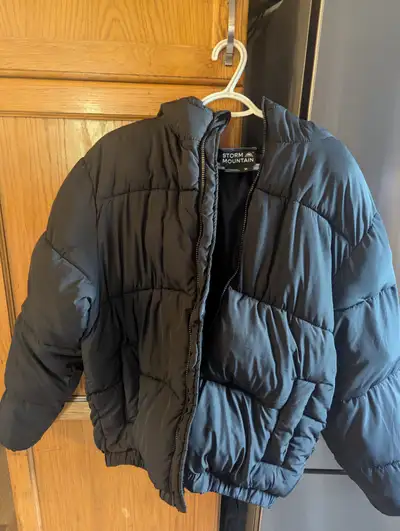 Men's puffer style jacket Medium, View more