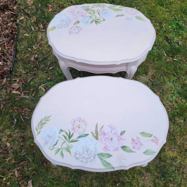 French provincial painted end tables in Other Tables in Port Alberni - Image 3