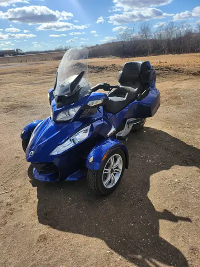 2012 RT in excellent shape. Added driving lights Just had fresh maintenance Reason for selling dont...