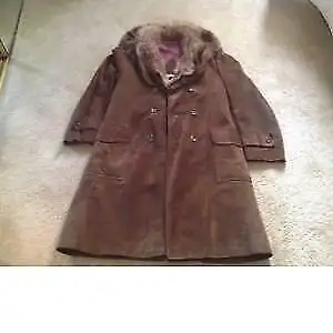 MANTEAU SUEDE VERITABLE BALMONTI COL FOURRURE TAILLE 40 (MOYEN), View more