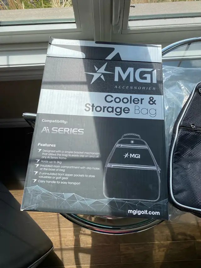 MGI Golf -  AI Series Cooler & Storage Bag in Golf in Kitchener / Waterloo - Image 5